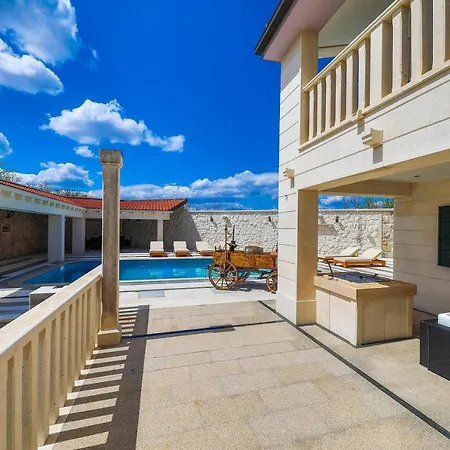 Anber Villa *
