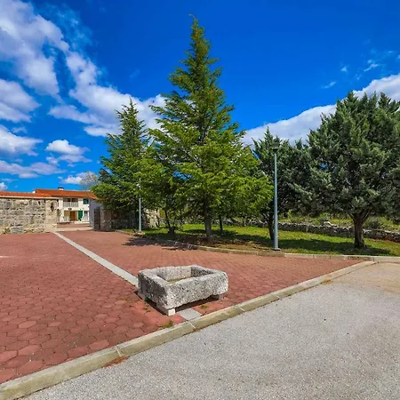 Villa Anber Korusce