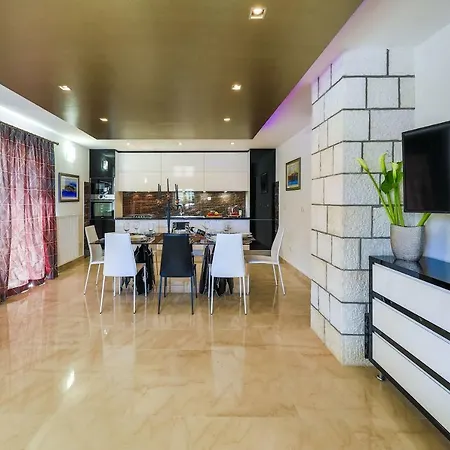 Anber Villa *
